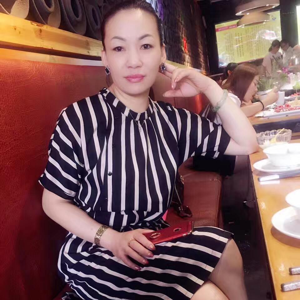 奔六的奶奶