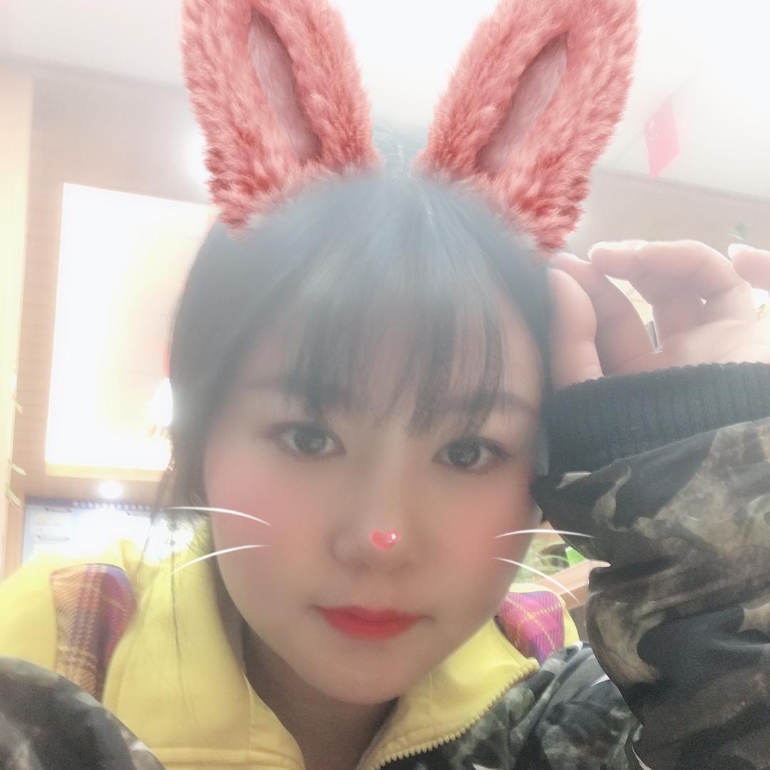 😘小领( ´◔ ‸◔')哼