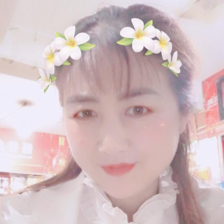 彩霞 ，