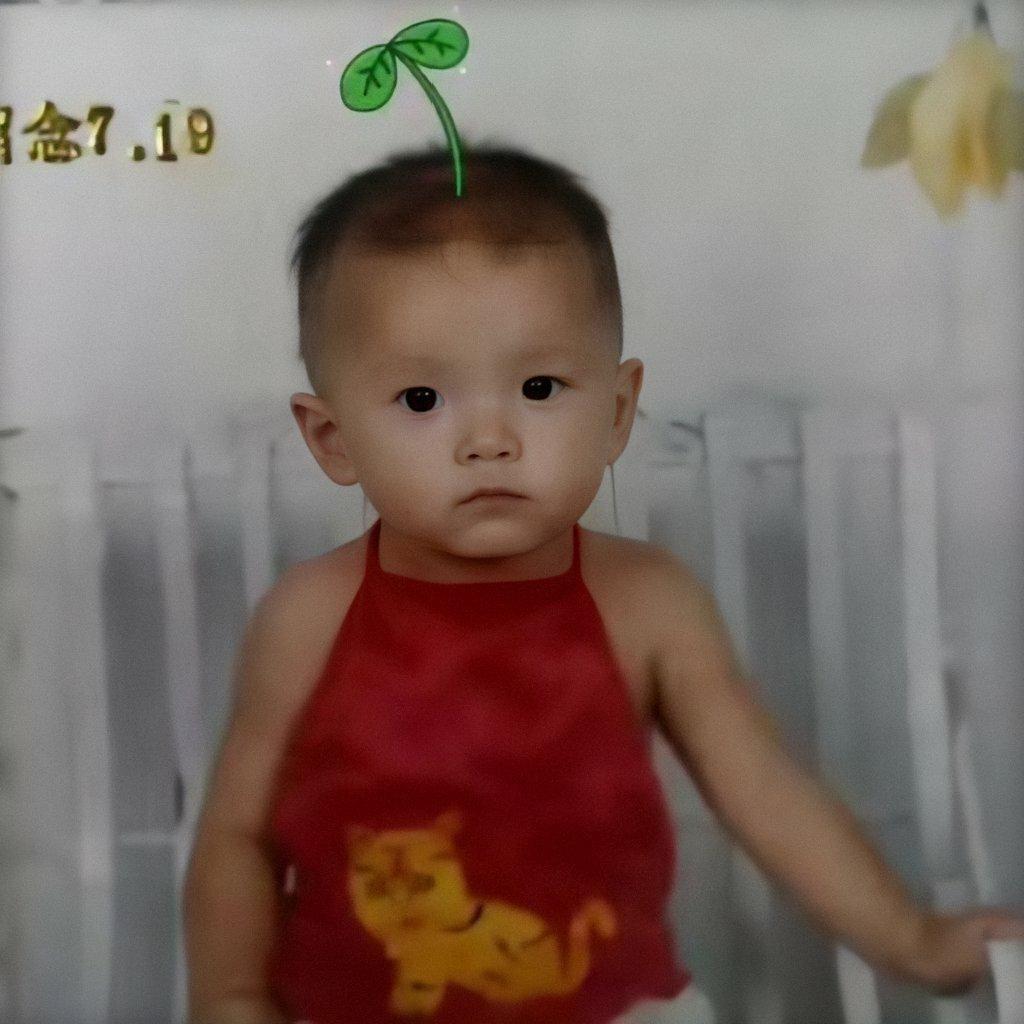 小闫_
