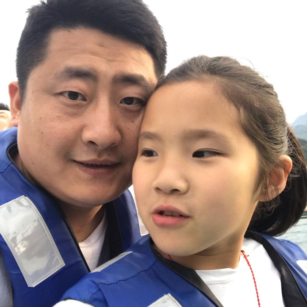 @疯狂的小杨哥