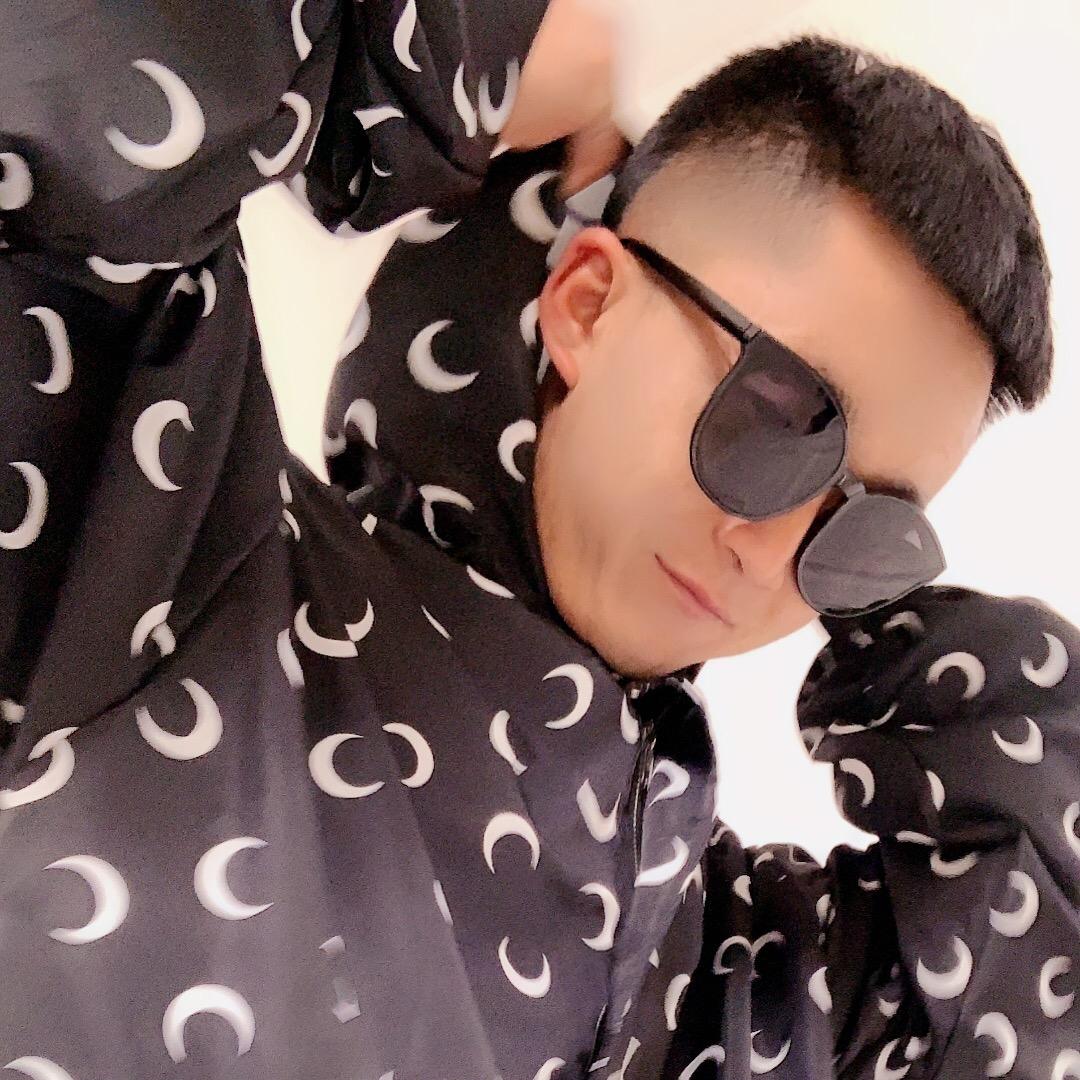 💋  李二少 。
