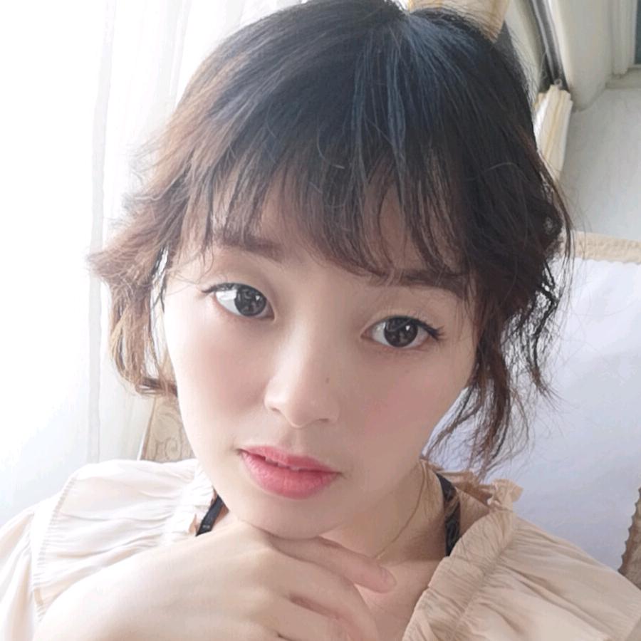 妍妍
