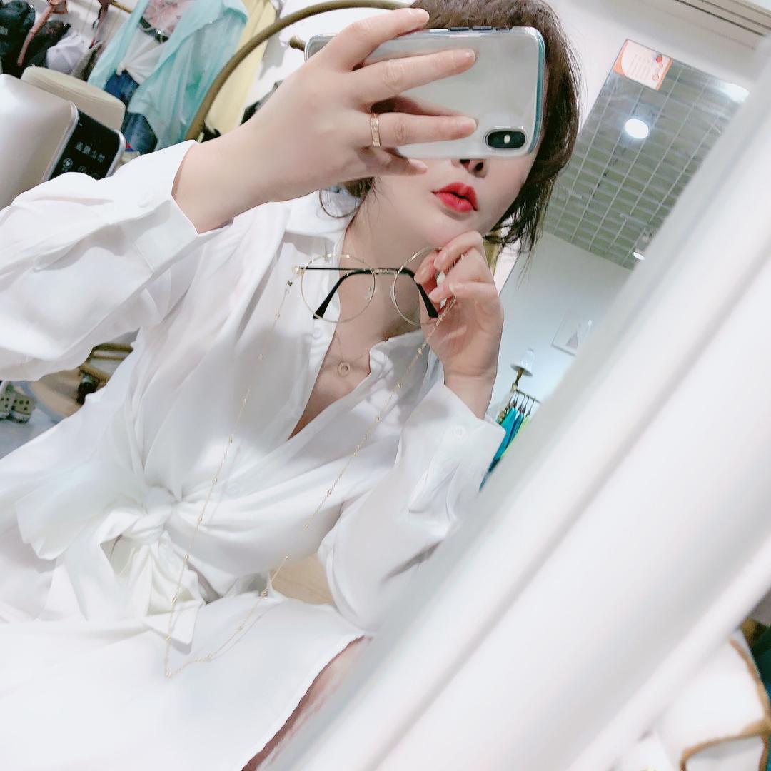 思密达轻奢女装