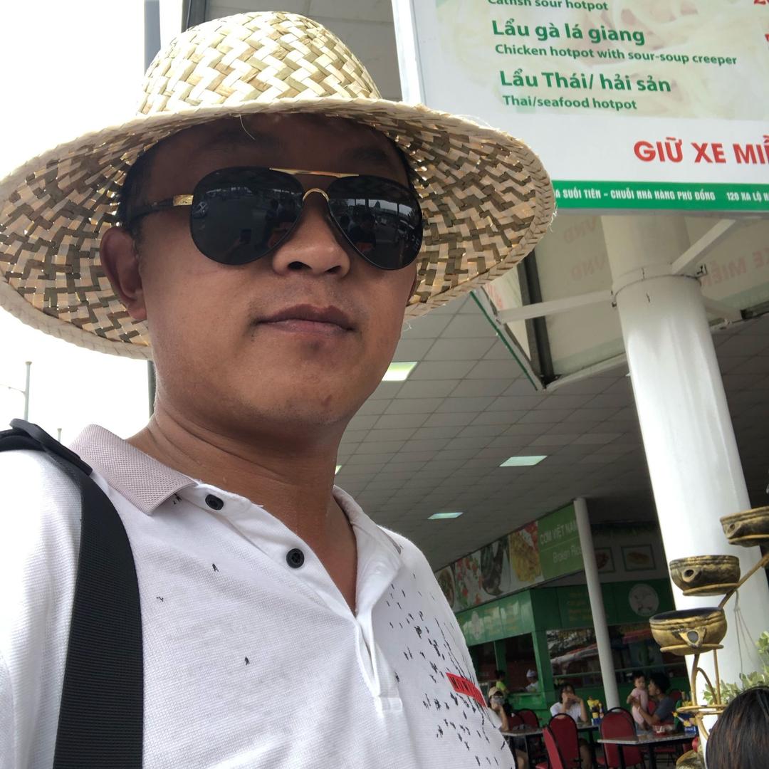 华仔在越南