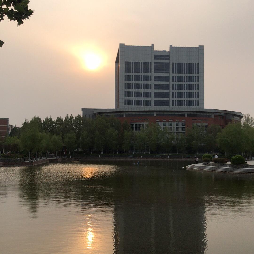 奔跑的小货车