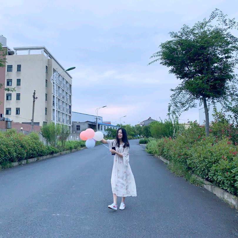 小腻歪