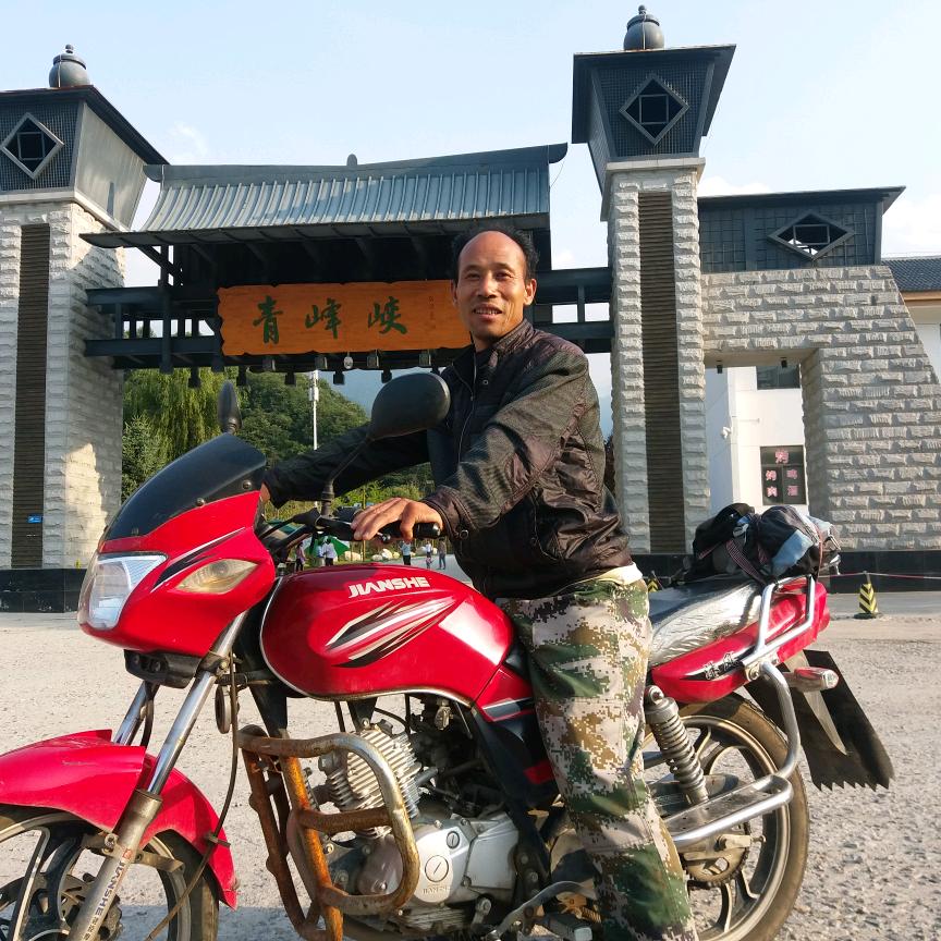 我爱大秦岭，修理清洗太阳能热水器电热水器