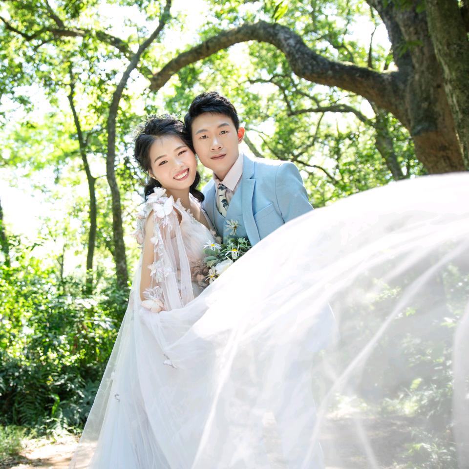 ╰★佪眸┅笑★╮