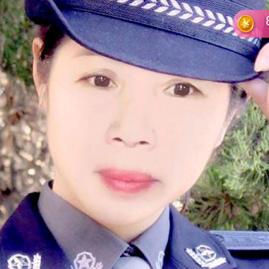 小米兰;;天高地厚水长流。凡事不要去强求