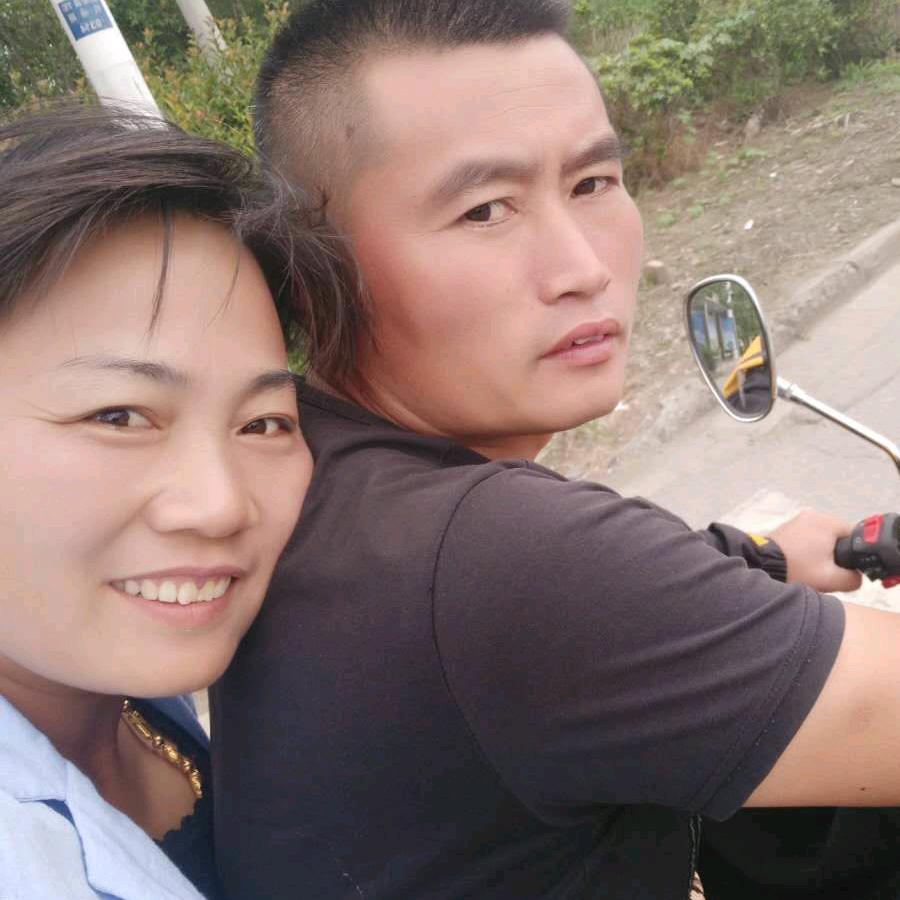 射阳耦耕蒜种代办张小林