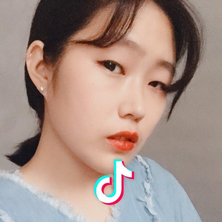 张小逗（二妮）