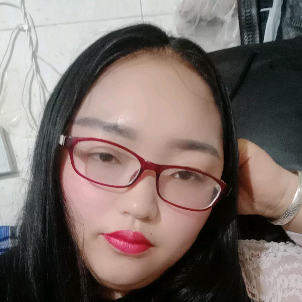 爱笑的女孩