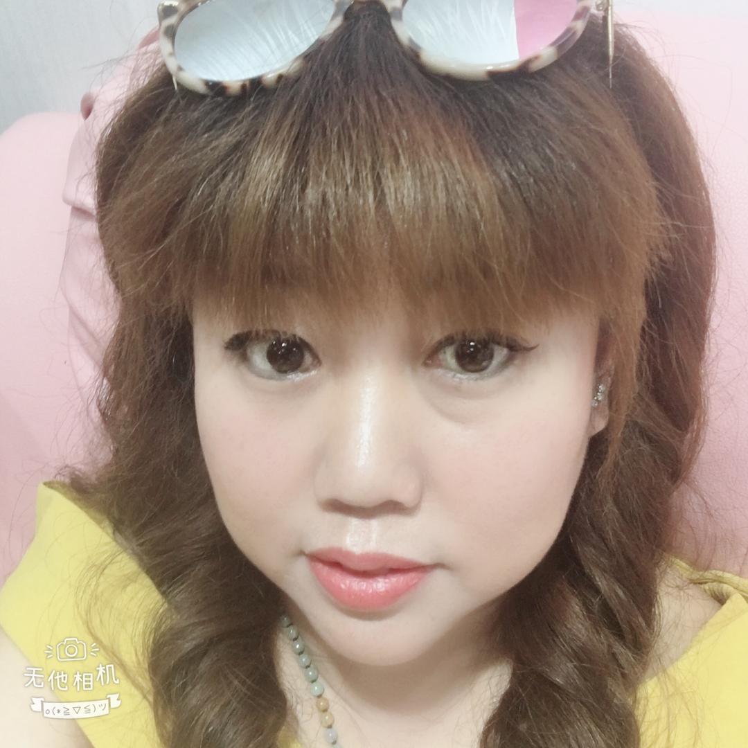 坤姐一人一车两只狗三只猫全国游