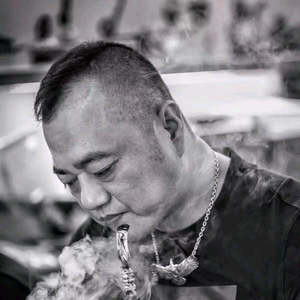 爱谁谁