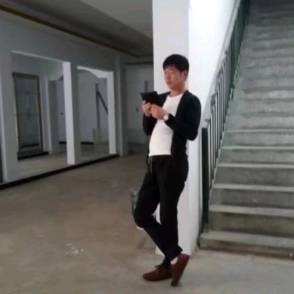 串哥