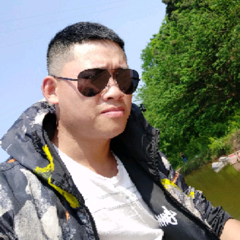 专业承接各种不锈钢栏杆，护栏，防盗窗，，