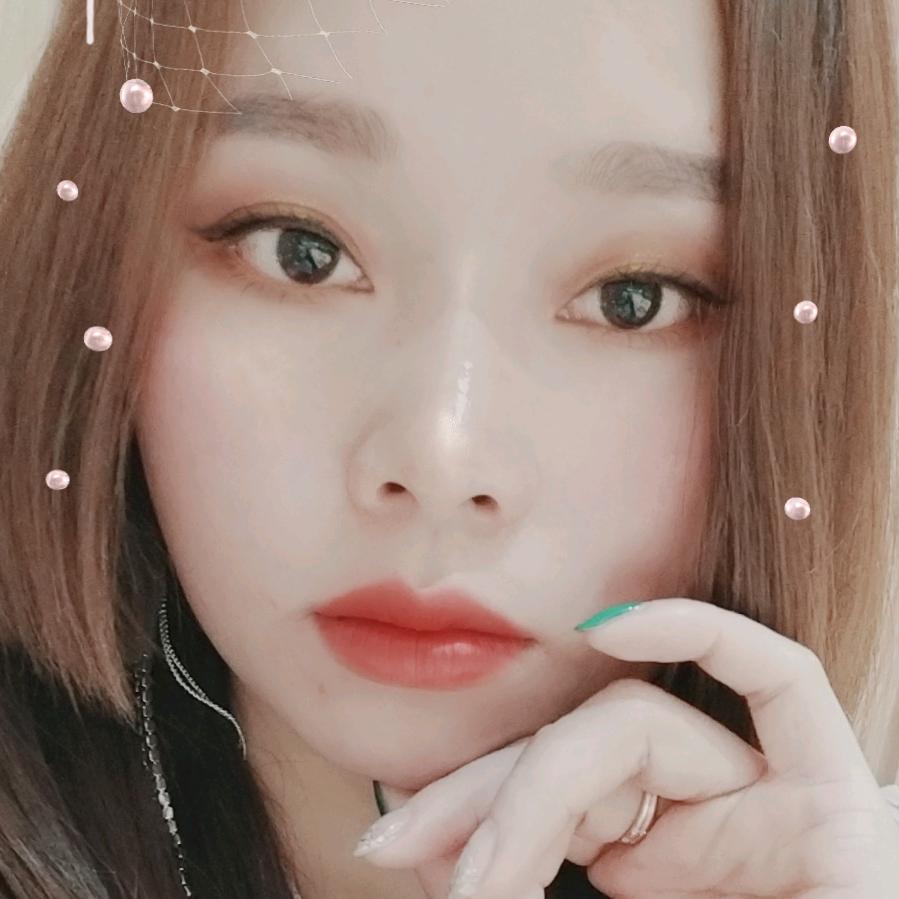 火烈鸟女孩