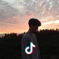 丶̶意̶外̶̷̴