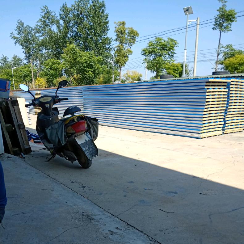 俊达不锈钢岩棉夹心板厂