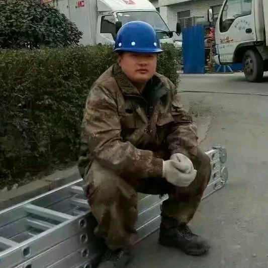 龍仕