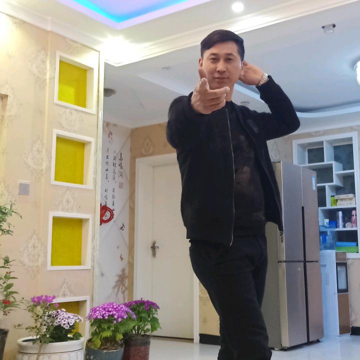 零距离装饰设计