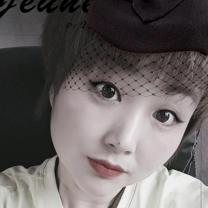 东鲁路口：一折衣裤直销店！