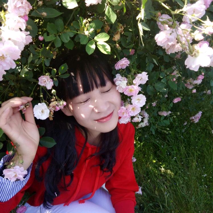 伊伊人红妆