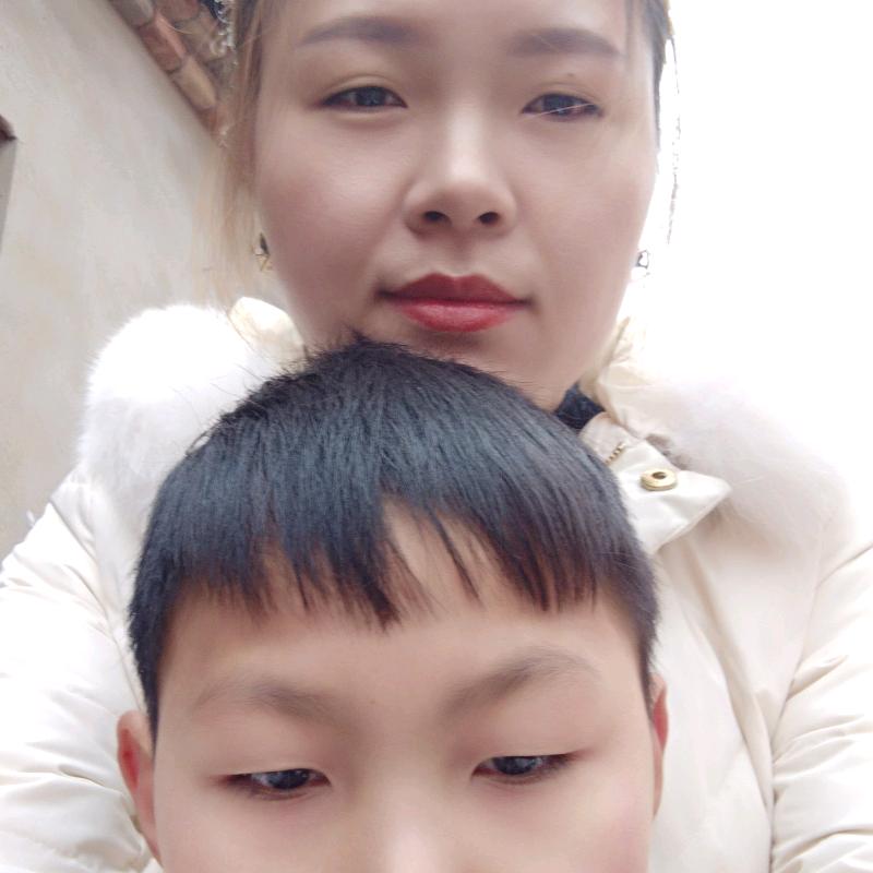 @仨孩的妈
