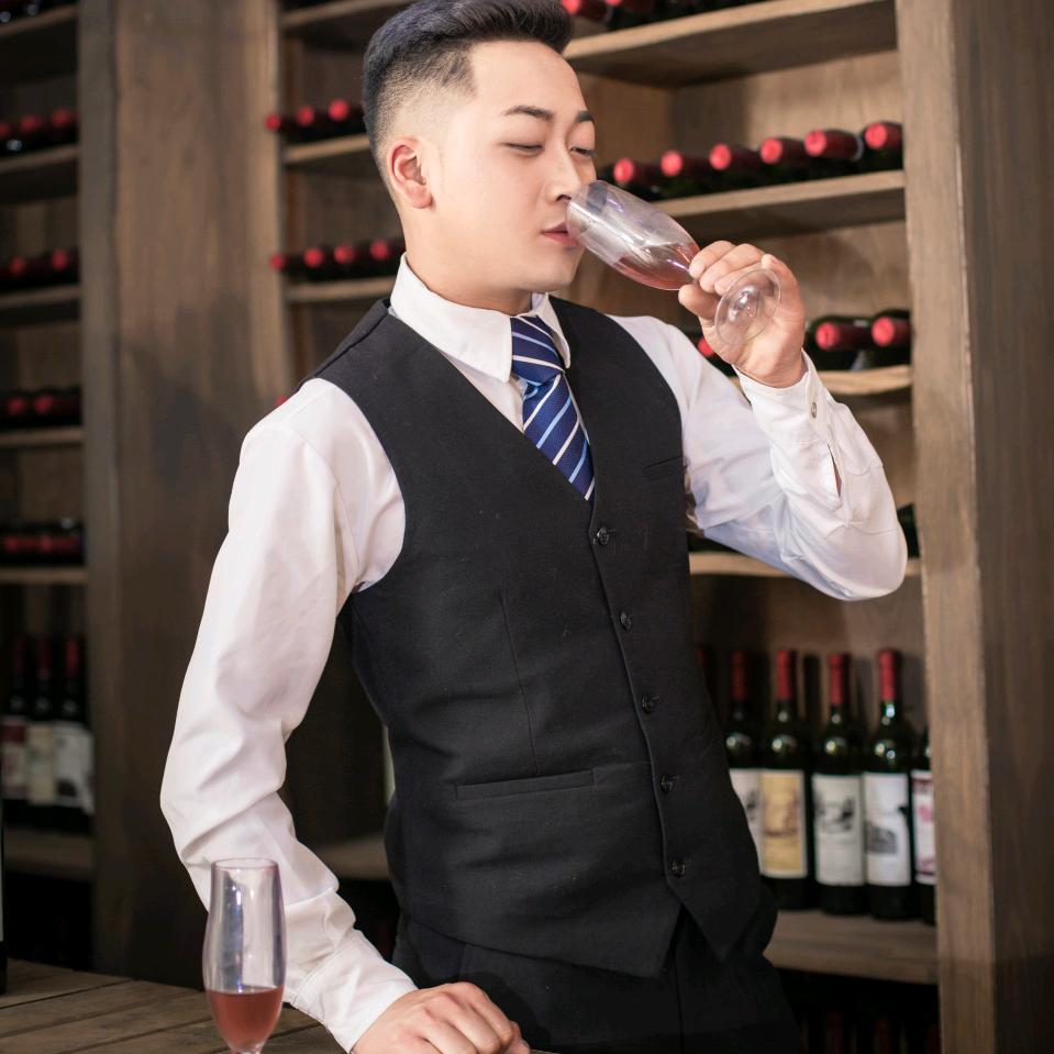 "Ş৳ʀ҉ɨꪜꫀ"努力