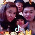 一家四口子👨👩👧👦