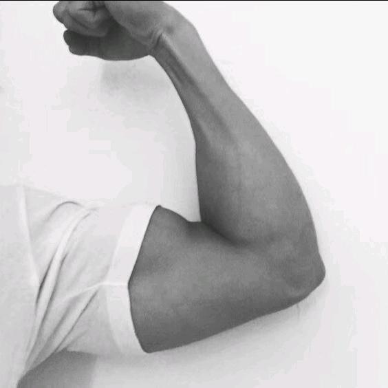 人鱼线的信仰゛