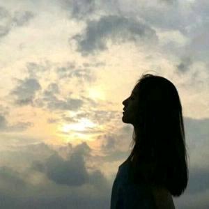 AA潮人馆"女装