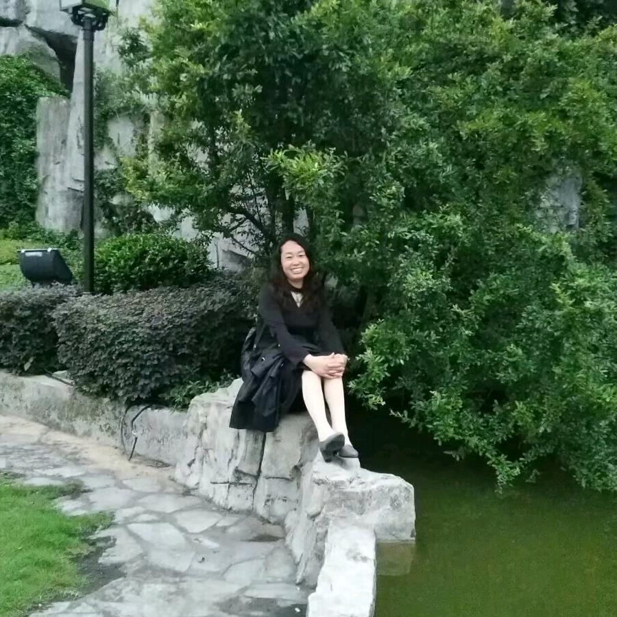 @浅笑嫣然