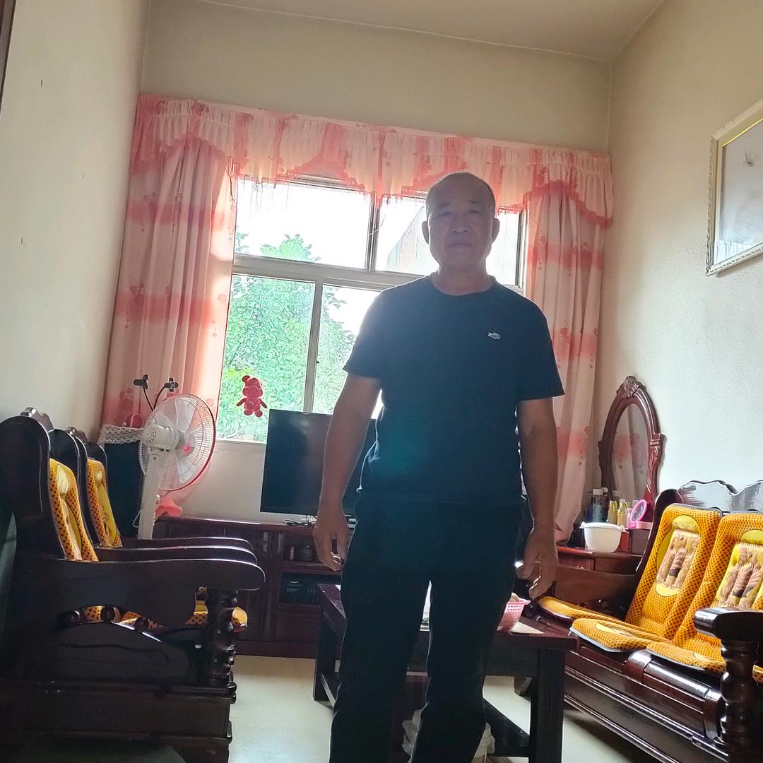 泉麦王西八郑选服务队