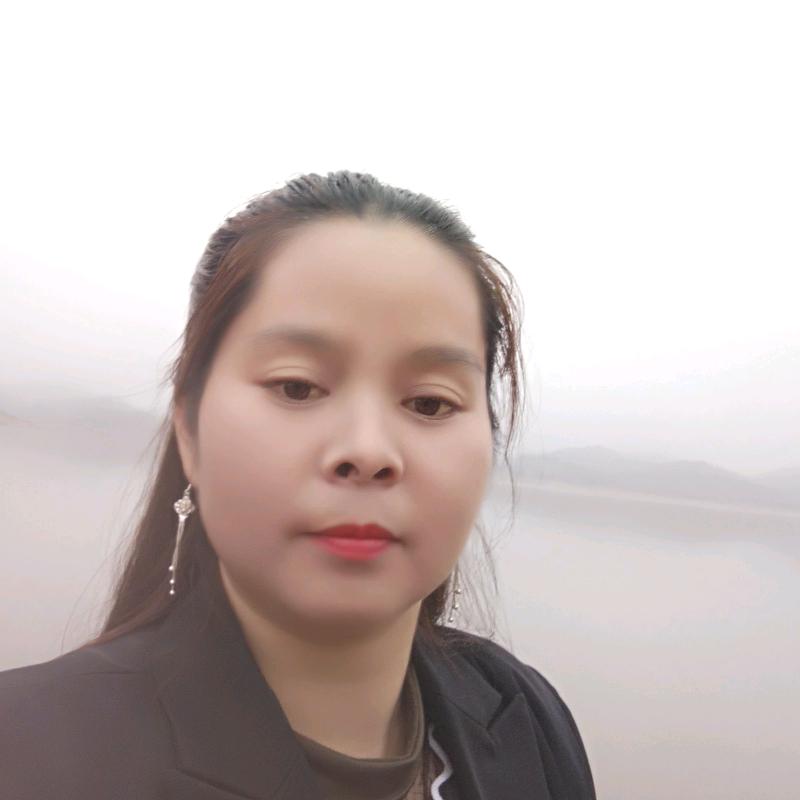 刘英