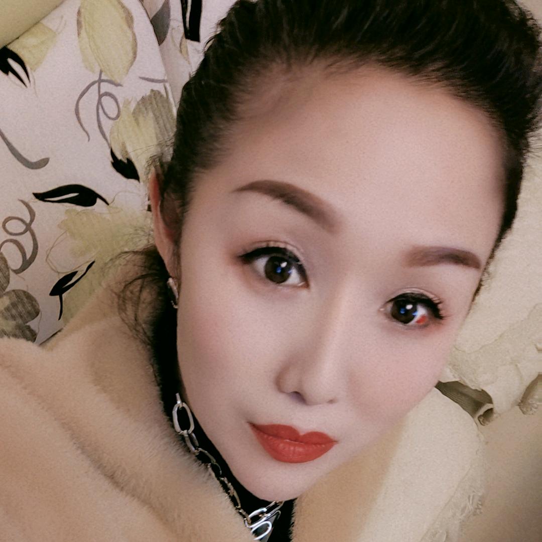 罗江丽人一族服饰