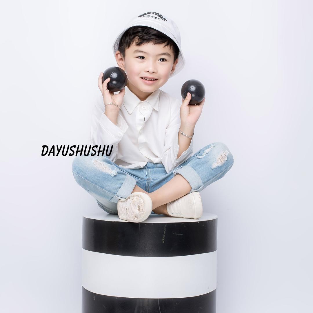 皇家新娘大宇叔叔儿童摄影