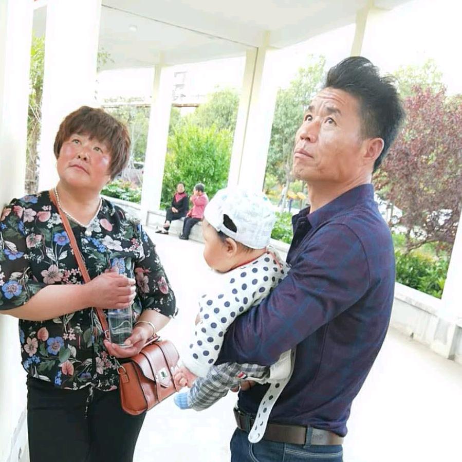 小五平价超市（爱度婚介）