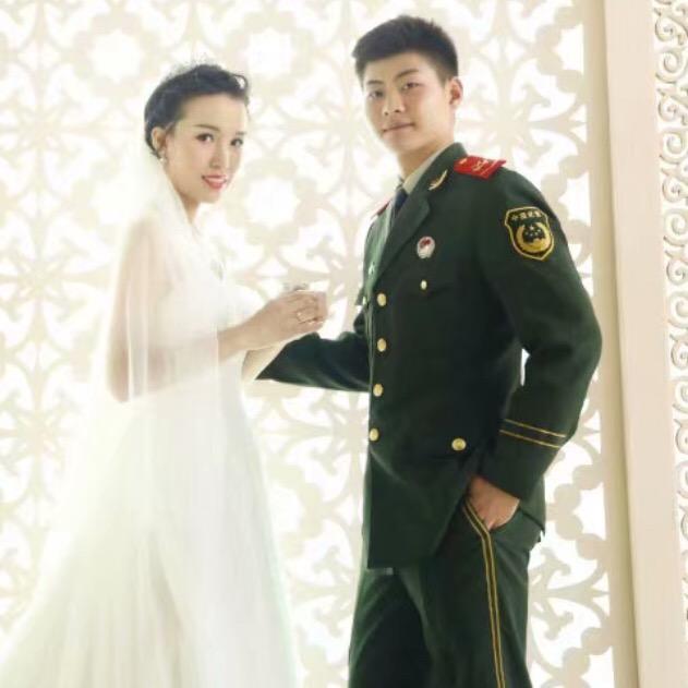 保持微笑乀继续姐de骄傲