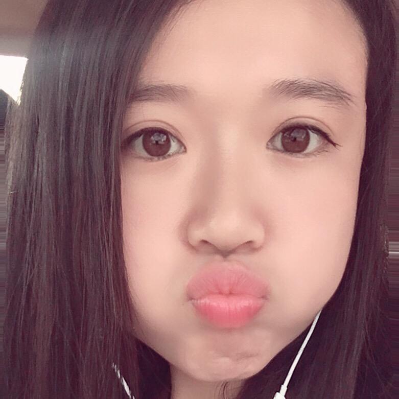 一颗跳跳糖🍬👑