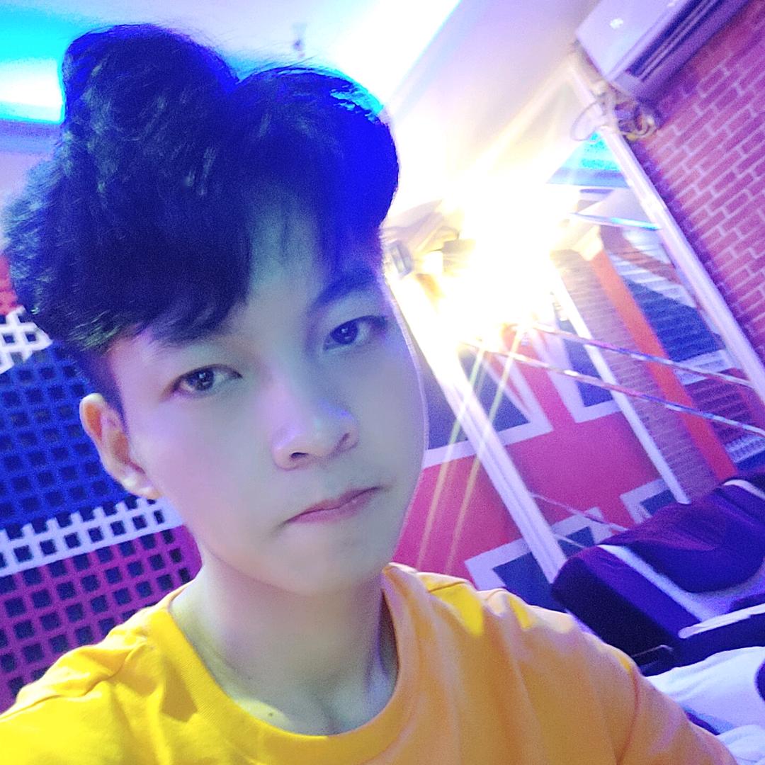 鼎泰娱乐会所——小周