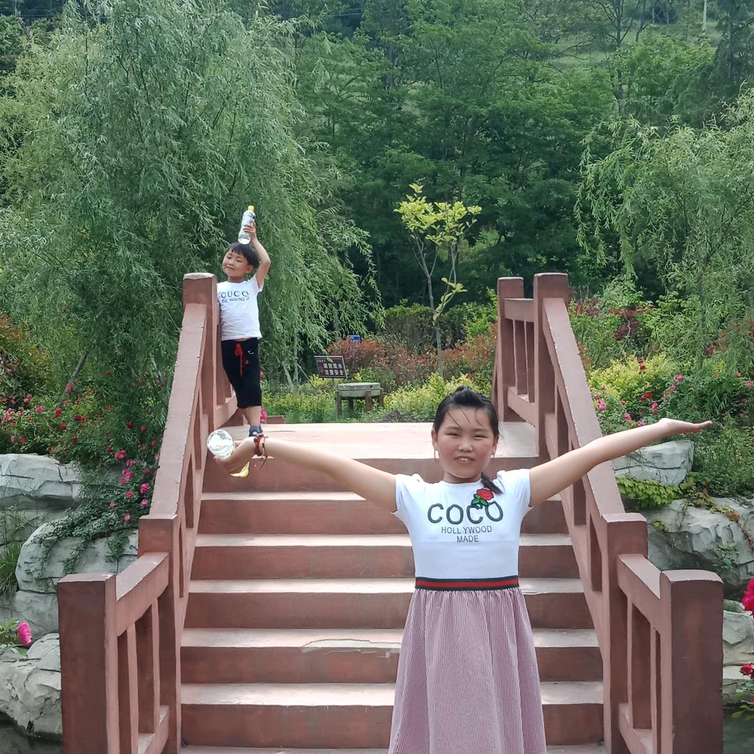 熊大爱上光头强