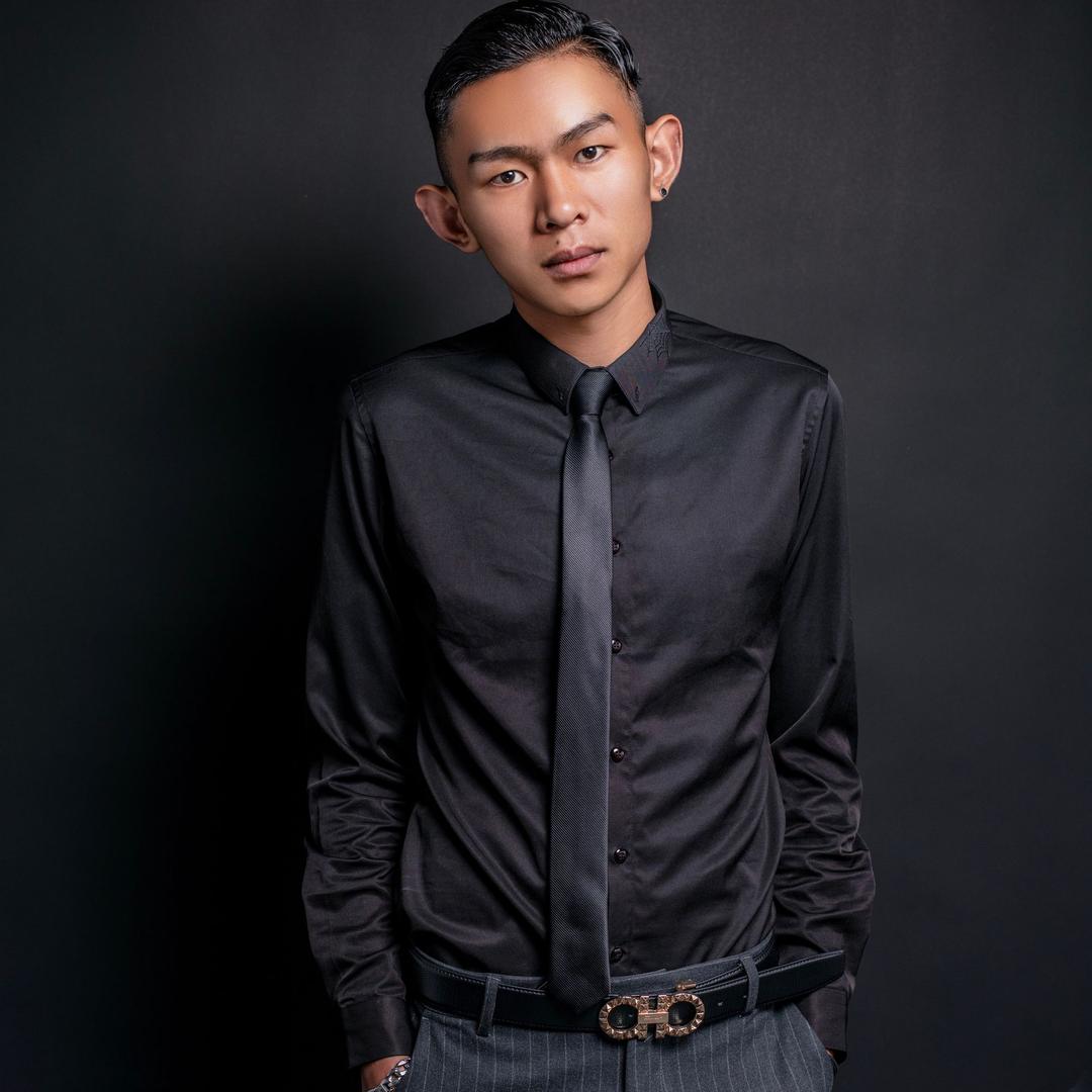 大理祥云刘老师发型设计