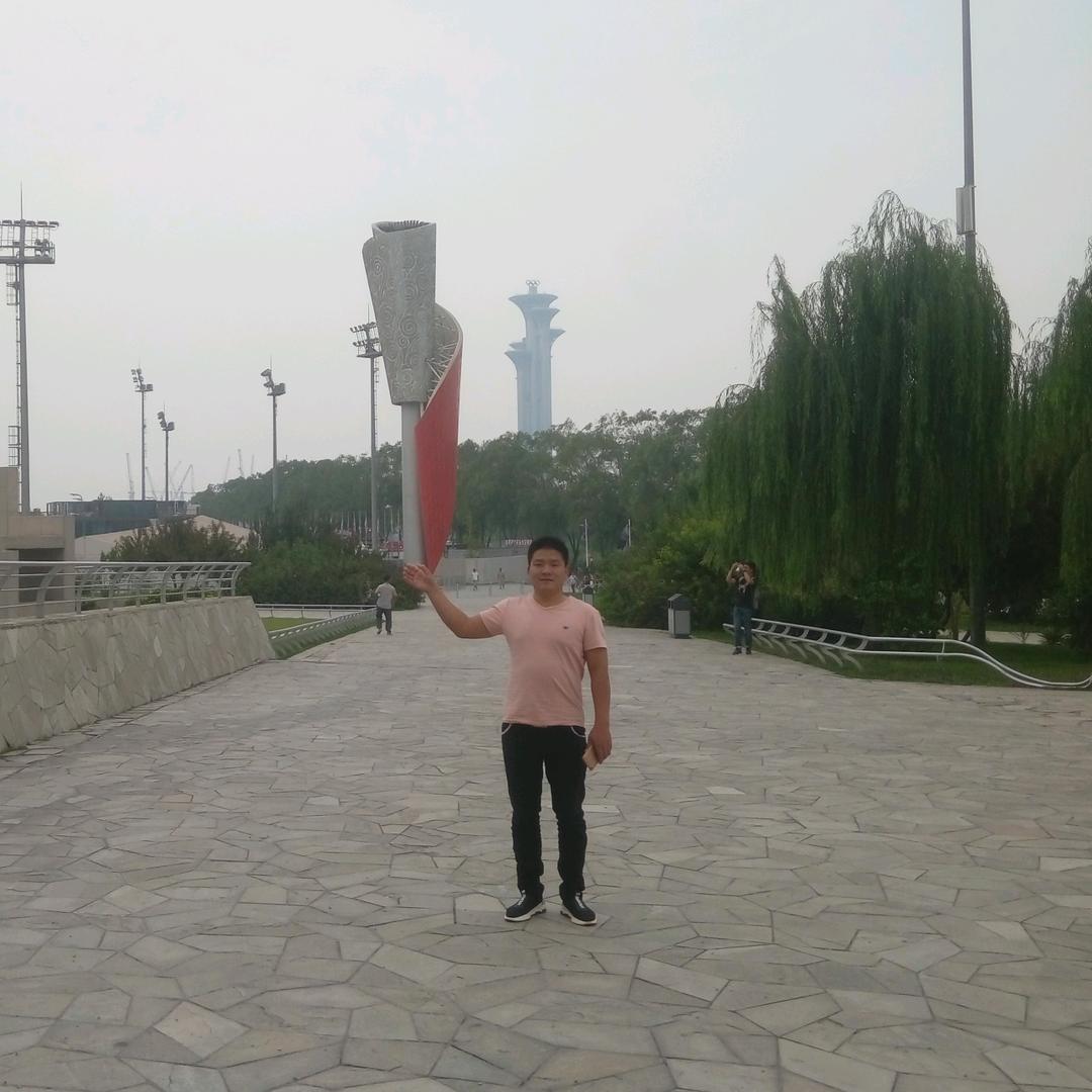 德荣内外墙装饰何坤