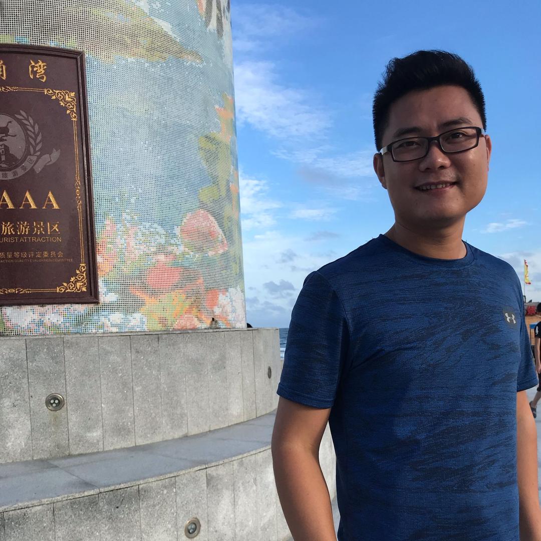 比努力更拼搏的人