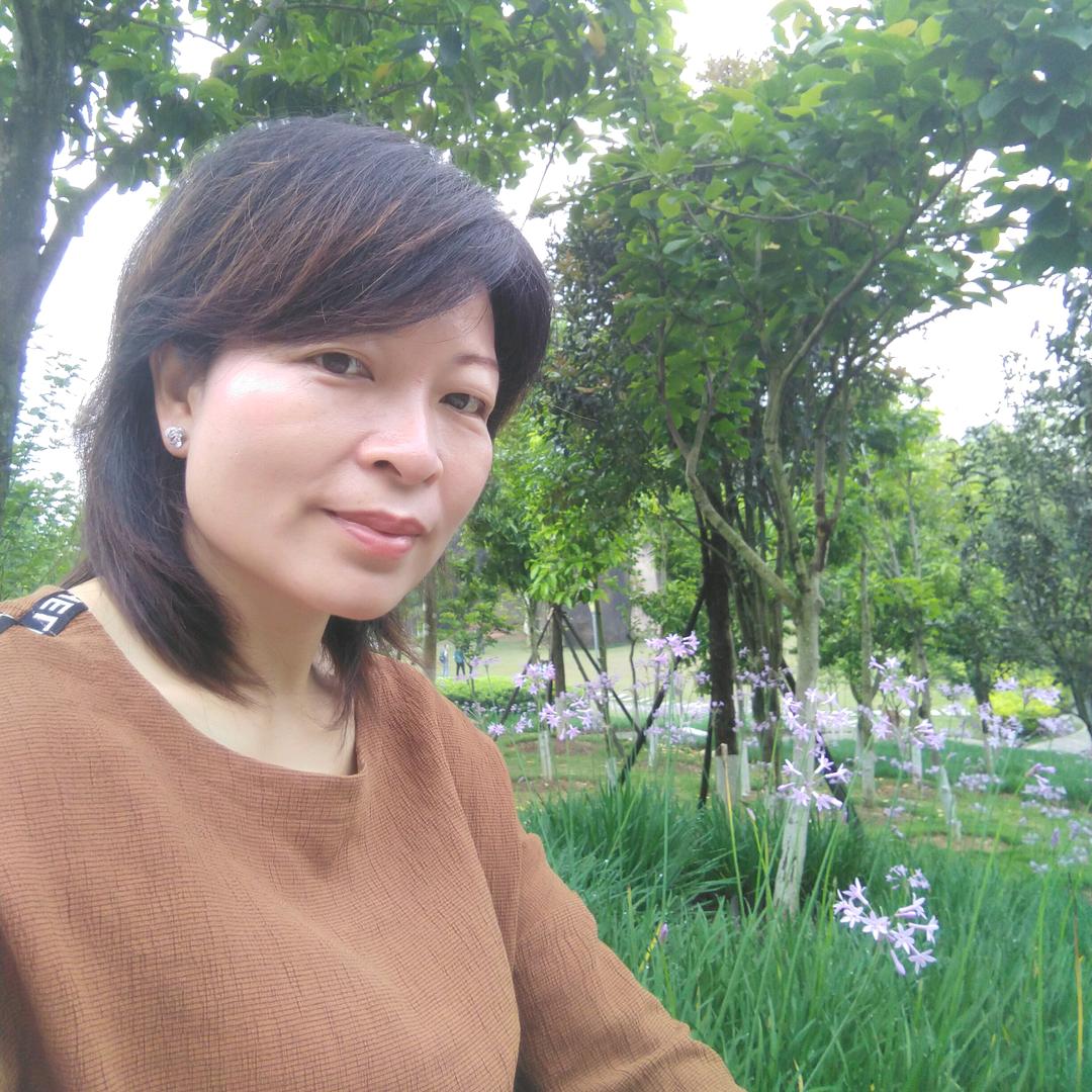 怀荣纸箱  江雪梅