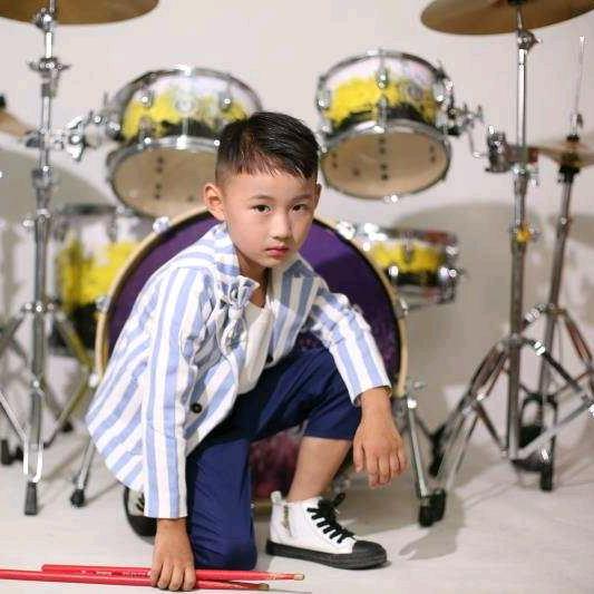 振皓兄弟办公家具有限公司