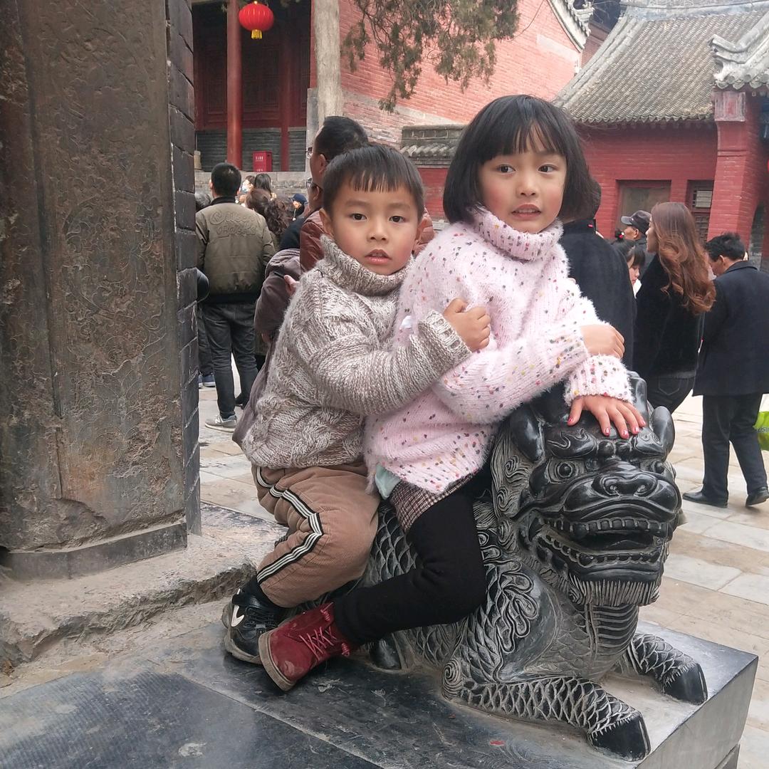 心连心大酒店李亚培