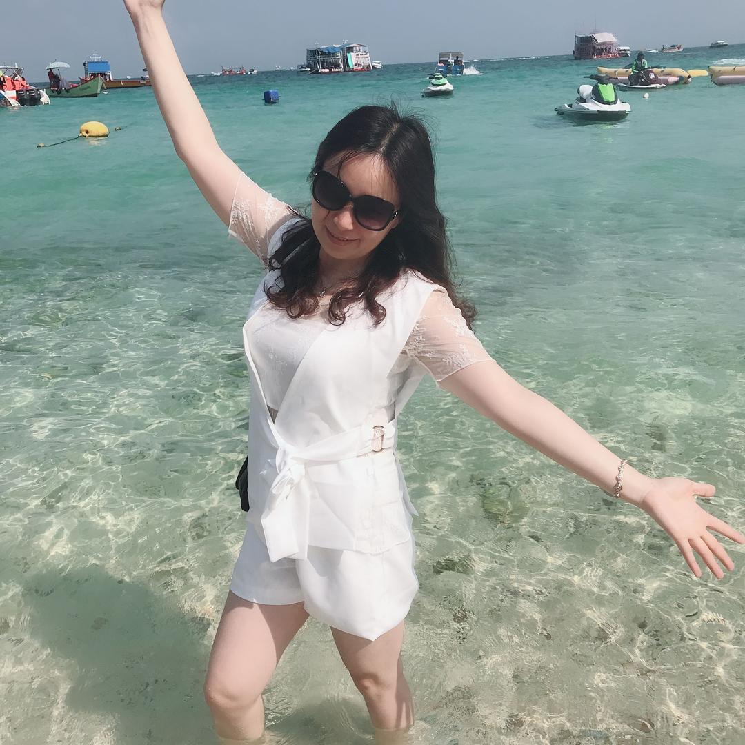 地产中介仪姐（小叶）